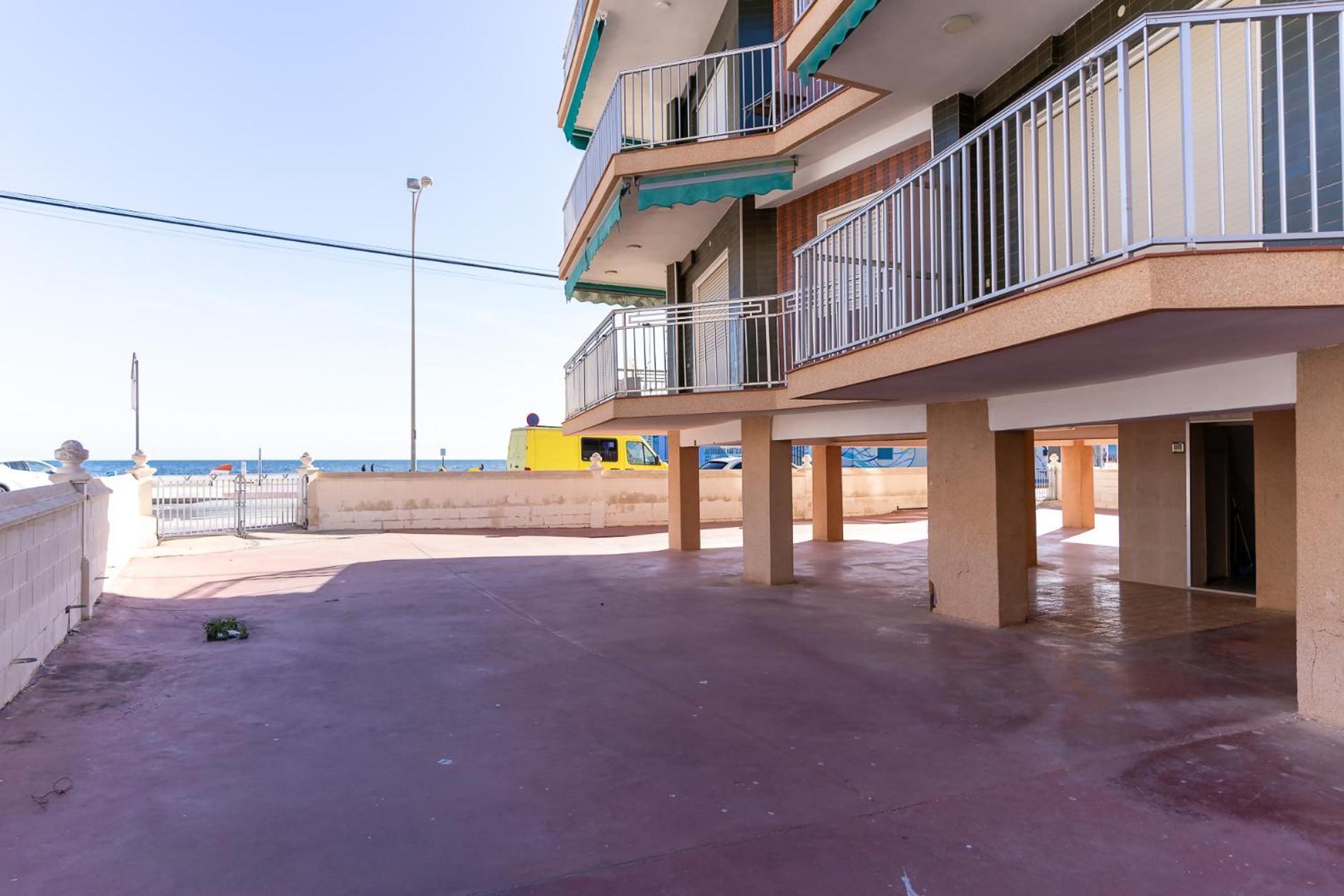 Rentafive Primera Linea Terraza Reformado Santa Pola Exterior photo